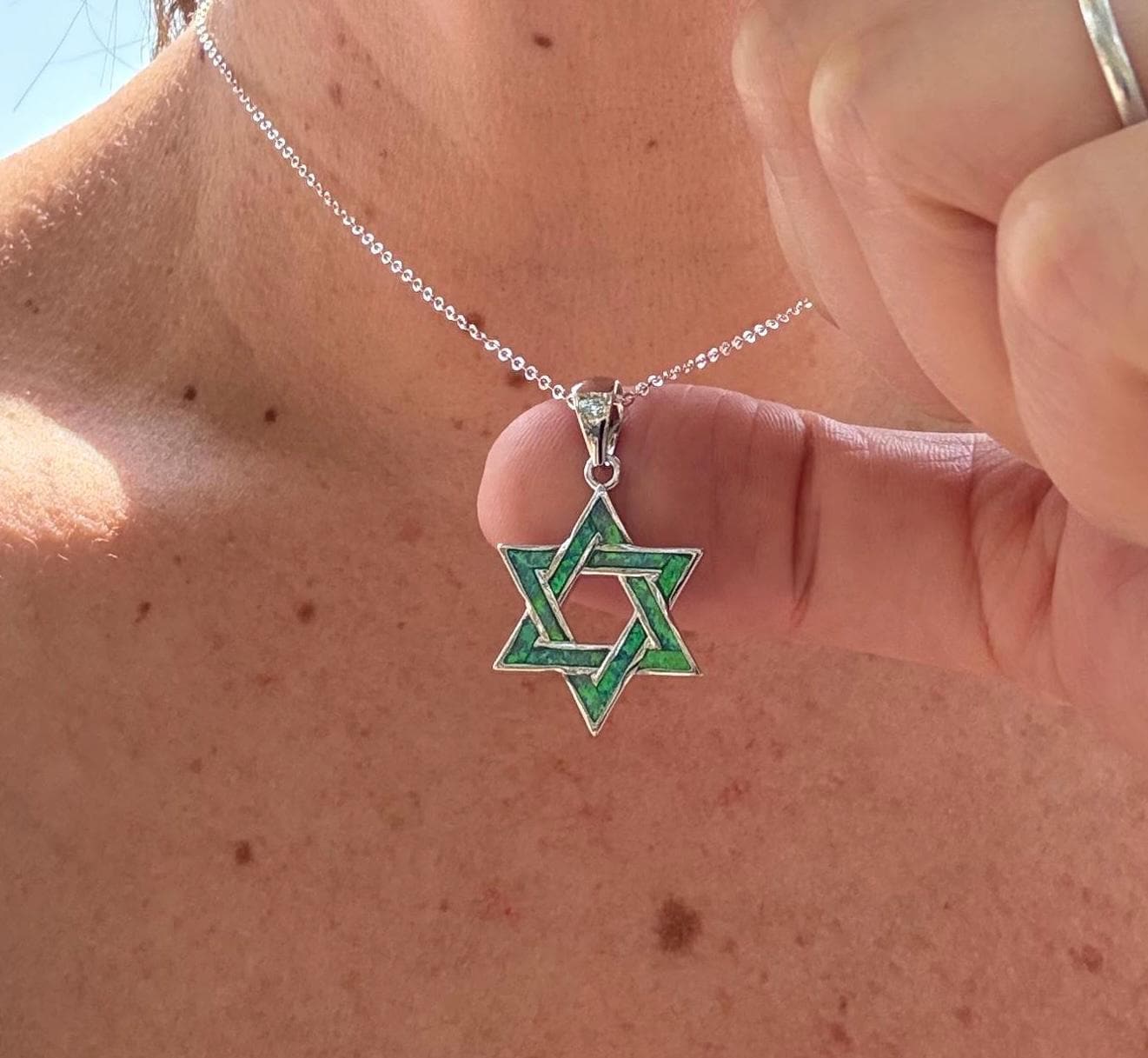 Stunning Star of David Necklace with green Opal – Perfect for Bat Mitzvah & Jewish Mother’s Day Gifts