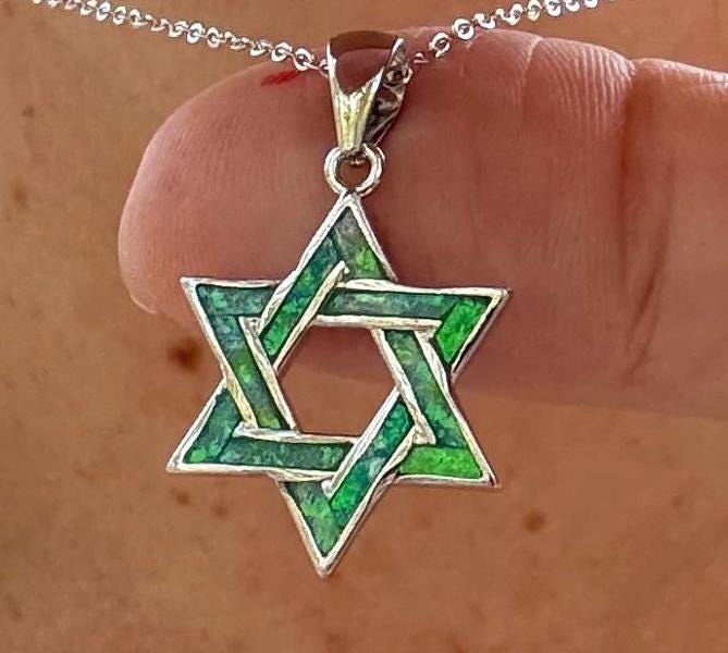 Stunning Star of David Necklace with green Opal – Perfect for Bat Mitzvah & Jewish Mother’s Day Gifts