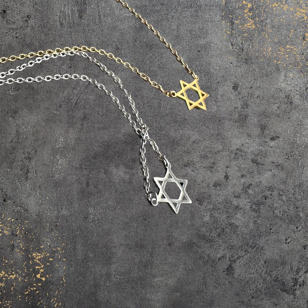 Dainty Star of David Necklaces - unique Jewish necklace - Judaica gift- Chanukah gift