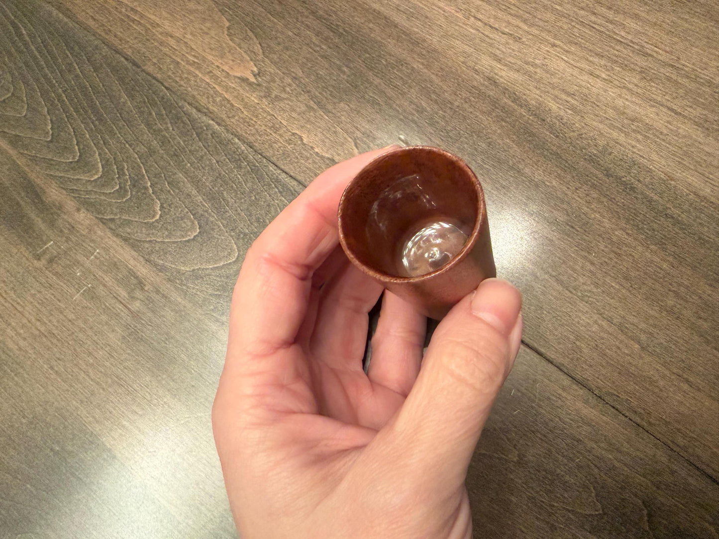 abbat Shalom Acacia Wood Kiddush Cup Set | Wooden Shabbat Wine Cups | Live Edge Judaica Gift | Jewish Wedding Gift | Hebrew Engraved